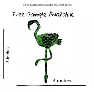 Manteau et crochets de chapeau en fonte en détresse vert flamant rose fabriqués à la main - Product Image 3