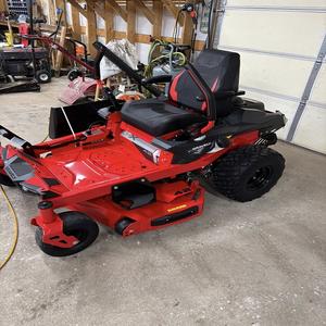 Obtenez des résultats de tonte impeccables avec la tondeuse à gazon Gravely. Achetez une qualité supérieure, soutenue par une livraison rapide et un excellent prix de gros. - Product Image 4