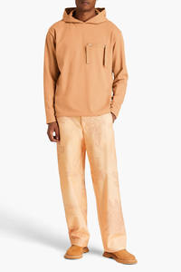 เสื้อฮู้ดดี้โอเวอร์ไซส์สีเบจสุดหรู คุณภาพเยี่ยม สไตล์คลาสสิก ผลิตจากผ้าฝ้ายฟลีซ 100% ดีไซน์กระเป๋าหน้าสุดเก๋ ทันสมัย เหมาะสำหรับทุกเพศทุกวัย - Product Image 2