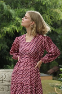 ชุดเดรสแขนยาวลายจุด2025ของผู้หญิงชุดเดรสแขนยาวแฟชั่นเซ็กซี่สินค้าใหม่ - Product Image 4