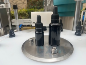 Machine de remplissage de liquide de fiole automatique de bureau pour l'usage de laboratoire et de petite bouteille - Product Image 5