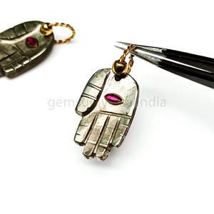 Colgante de piedras preciosas de mano de Hamsa de pirita Natural oro Vermeil tallado a mano encantos de piedras preciosas Fátima Hamsa colgante curativo joyería - Product Image 2