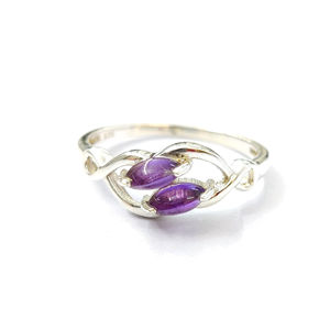 Anillo de Amatista de 2.2 Gramos para Niño, Oro Real de 14K, Forma Marquesa Delicada, Joyería Fina para Uso Diario - Product Image 1