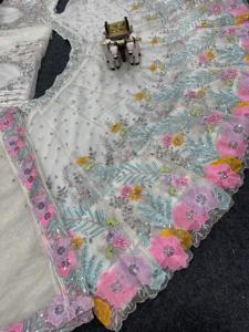 Lehenga Choli pour femmes, style traditionnel indien, pour mariage, fête, hiver, style traditionnel, fausse fourrure, longueur au sol, sans plis, séchage rapide - Product Image 5