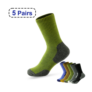 Calcetines Deportivos de Alta Calidad Hechos a Medida con Color Personalizado, Calcetines Deportivos para Hombre con Diseño Moderno, Calcetines para Correr para Hombre - Product Image 1