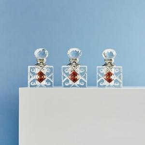 Warmth and Elegance: Discover the Allure of Natural Oud Oil in Room <b>Sprays</b> - Product Image 2