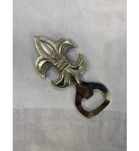 Ouvre-bouteille en métal standard en laiton AK Design Cactus en or et argent fini pour ustensiles de cuisine/ornements de bar - Product Image 5