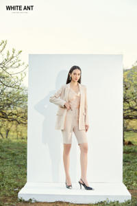 Blazer pour femme en matériau écologique à bon prix Blazer Kucki à revers cranté Entreprise de fabrication vietnamienne - Product Image 5