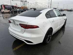 2023 jaguarrr XE RHD D200 mhev แบบจำกัด AWD ดีเซล2.0L 8สปีดที่204bhp มือสอง - Product Image 3