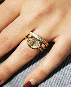 Ensemble de lunette 3.15 ct coupe ovale Moissanite diamant allongé glace pilée forme ovale Moissanite diamant bague de fiançailles - Product Image 5