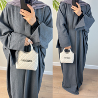 Gaun Abaya Wanita Panjang Lantai Lengan Tiga Perempat Bahan Crepe Kerah O Warna Solid Bernapas Nyaman