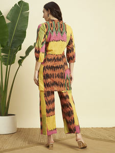 ชุดคุर्ติผ้าฝ้ายพรีเมียมลายดอกไม้สำหรับฤดูร้อนแบบผ่าข้างสั้น พร้อมกางเกงปาลาซโซสำหรับผู้หญิง |   ผ้าที่ระบายอากาศได้ดี |   ชุดลำลองและชุดพื้นเมือง - Product Image 6