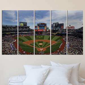 Elegante cuadro en lienzo con estampado de campo de fútbol - Decoración moderna para estadios, JUEGO DE 5 CUADROS EN LIENZO - Product Image 1