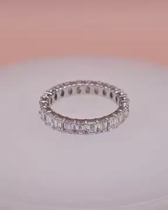 แหวนเพชรรูปวงรีและมรกตประดับเพชรชุบทองกำหนดขนาดได้เองแหวนครบรอบแต่งงาน - Product Image 3