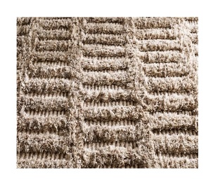 Tapis d'intérieur en laine/soie marocaine faits à la main de qualité supérieure, noués à la main, design géométrique, doux, durable, pour la maison et le commerce - Product Image 1