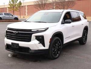 Chevrolet Traverse 2024 USADO EN EXCELENTES CONDICIONES - Product Image 4