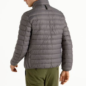 Nouvelle veste matelassée pour homme à manches longues lavable à la mode Fournisseur direct d'usine Veste matelassée légère pour homme pour homme - Product Image 6