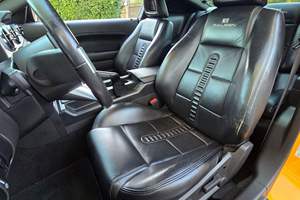 Ford Mustang Saleen S281 2007 d'occasion, coupé, 28 600 miles, boîte manuelle 5 vitesses, moteur V8 suralimenté de 465 ch, orange - Product Image 5