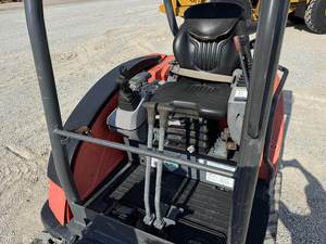 รถขุดขนาดเล็ก Kubota KX71-3 ปี 2018: ประสิทธิภาพที่เชื่อถือได้และกะทัดรัดสำหรับงานที่หลากหลาย - Product Image 6