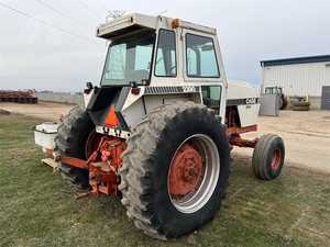 Fuerte J.I. Tractor 4WD 2390 con Motor de 160HP, Transmisión por Engranajes, Alta Productividad para Uso Agrícola, Componentes Principales: Bomba y Caja de Cambios - Product Image 6