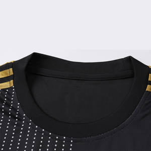 Uniforme de Fútbol Personalizado para Adultos, Nuevo Modelo 2025, Transpirable, Ligero, Manga Corta, Alta Calidad, con Diseño Personalizado y al Mejor Precio - Product Image 5