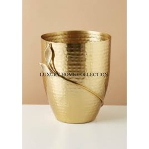Top-quality Handcrafted Metal Waste Bin with Eye-catching Patterns and Durable Build for Long-term Indoor Use - Product Image 5