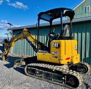 Miniexcavadora Hidráulica CR 302.7D de 3.05 Toneladas con Motor y Bomba - Product Image 4