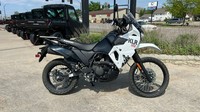 SUPER Kawasaki KLR 650 2024, Nueva Motocicleta de Aventura Lista para Enviar