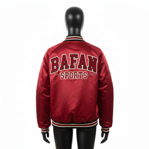 Veste en satin premium pour femmes, tissu brillant rouge avec logo personnalisé brodé, design de patch en chenille, vestes en satin pour femmes - Product Image 2