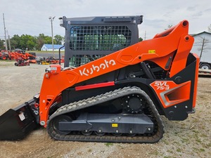 รถตักล้อยาง Kubota SVL75-3 ใหม่ / มือสอง ขนาดกะทัดรัด รับน้ำหนักได้ 4 ตัน พร้อมหัวขุดดิน สำหรับงานก่อสร้างและงานเกษตร - Product Image 2