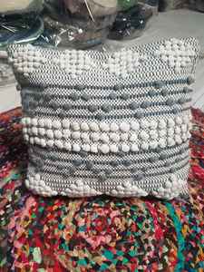 Luxurious Indian Handmade Embroidery Cotton Cushion Cover Red Square <b>Throw</b> <b>Pillow</b> Case Outdoor Home Decor Hotel Use Wholesale - Product Image 3