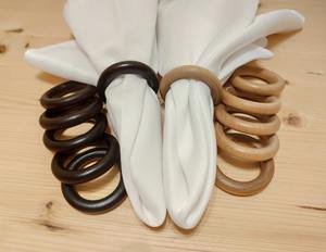 Anneaux personnalisés élégants et à la mode pour serviette de table Fournitures de gros Anneaux de serviette géométriques en bois Anneaux de serviette en tissu décoratifs - Product Image 1
