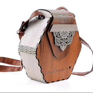 Bolso de Mano de Madera de Alta Calidad para Novia con Cadenas, Hecho a Mano, Elegante y Duradero, Regalo para Eventos Especiales - Product Image 1