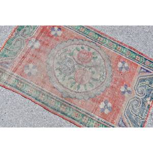 Tapis Vintage Turc 2.8X4.4 pi Laine Rouge Vert avec Dos en Latex - Product Image 5