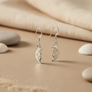 Boucles d'oreilles pendantes en argent sterling en forme de croissant de lune pour femmes, plaquées or, avec perle d'eau douce et diamant, bijoux célestes - Product Image 1
