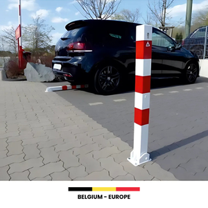 เสากั้นความปลอดภัยเหล็กพับได้พร้อมแถบล็อคอัตโนมัติและแถบสะท้อนแสงสีขาวขนาด900มม. มองเห็นได้ชัดเจน - Product Image 1