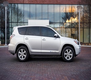 Vente aux enchères abordable 2014 Toyotaa RAV4 EV SUV/Crossover Moteurs électriques Voitures d'occasion à vendre - Product Image 3