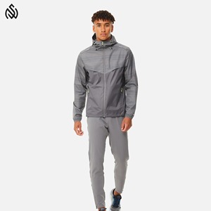 Offre Spéciale Logo personnalisé Survêtement Vêtements de sport Running Ensembles de survêtements coupe-vent de haute qualité pour hommes - Product Image 1