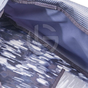 Bolsas de lona de poliéster Oxford de diseño personalizado de alta calidad Bolsas de lona de viaje impermeables más vendidas - Product Image 4