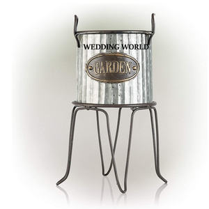 Home and Garden Ware Metal Planter Excellent Quality Handmade Planter Pot Classic New Fancy Metal Garden Planter - Product Image 6