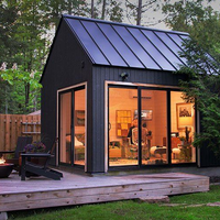 Mini studio de 16 m² en bois, style cabane, avec toit en acier