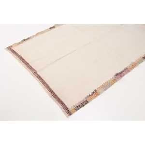 Tapis turc vintage en laine patchwork blanc et rouge, écologique, 4,2x6,2 pieds, avec envers en latex - Product Image 2
