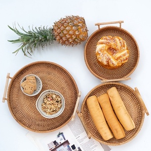 Plateau de service de stockage à un niveau en rotin tissé de couleur personnalisée avec poignées pour cuisine salle de bain ou salon vaisselle - Product Image 2