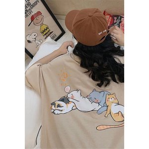 Bej เสื้อยืดแมวขี้เกียจ unisex