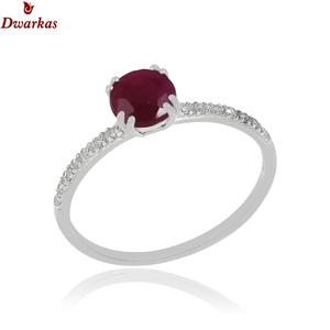 แหวนเงินแท้ 925 ชุบโรเดียม ประดับพลอยทับทิมและเพชรคิวบิกเซอร์โคเนีย ดีไซน์ครึ่งวง สำหรับงานปาร์ตี้ งานแต่งงาน หรือเป็นของขวัญ - Product Image 1