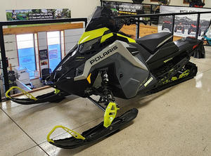 2023 850 Indy XC 137 - Product Image 3