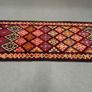 Alfombra turca vintage de 3.1x12.1 pies, alfombra de lana con motivos de plantas y árboles rojos - Product Image 5