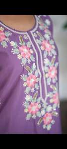 Ensemble Kurti de Haute Qualité en 3 Pièces, Soie Romaine Premium avec Broderie et Travail de Séquence, Kurti Pant Tendance - Product Image 4