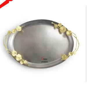 Plateau de service en métal au design élégant de forme carrée martelé pour la maison, l'hôtel et le restaurant - Product Image 4