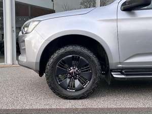 Isuzu D-Max V-Cross Elite Usada de 2022 - Product Image 2